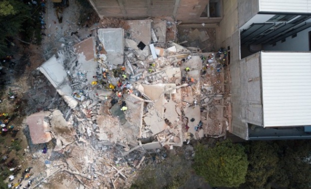 181 сгради са се срутили в Мексико сити след земетресението