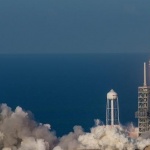 САЩ изстреляха шпионски сателит