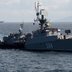 Русия и Китай отработиха как се неутрализира кораб-нарушител в Охотско море