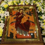 Чудотворна икона на Божията Майка пристига в София от Атон
