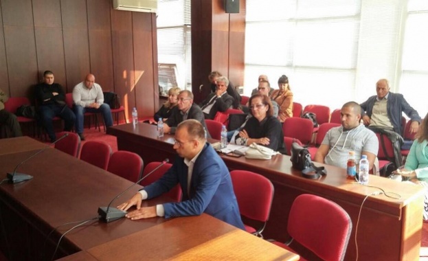Общински съветник покани докторант да помогне за градската мобилност в София