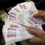 Визовият скандал между Вашингтон и Анкара доведе до спад на турската лира 