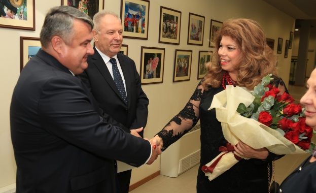 Илияна Йотова: Агресията е едно от най-страшните предизвикателства на нашия век