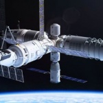 Части от космическа лаборатория може да паднат на Земята