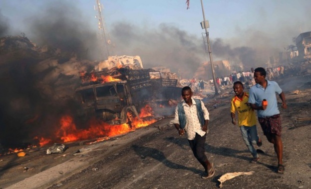 Жертвите от атентата с камион бомба в Сомалия достигнаха 358 души