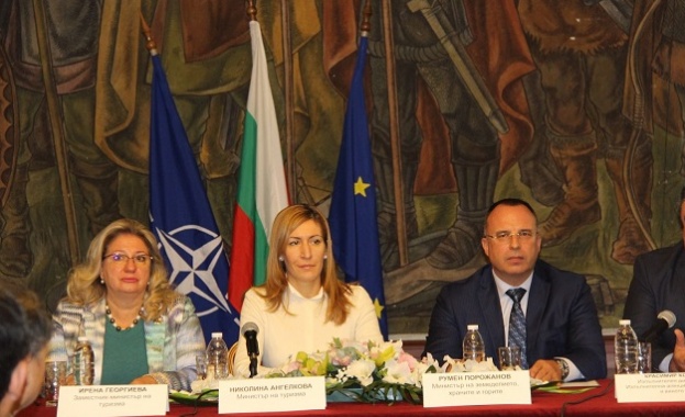 Популяризират България като дестинация за кулинарен и винен туризъм