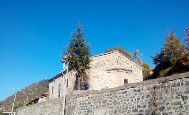 Ремонтираха църквата в Брежани, ликът на свети Димитър се яви на северната й стена