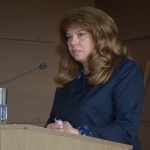 Илияна Йотова: В България има остър дефицит на добри новини