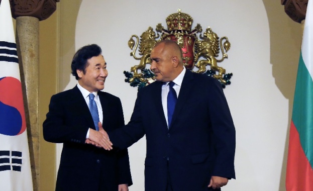 Премиерът призова Южна Корея да направи автомобилен завод в България