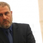 Банов: Театри и опери няма да се затварят