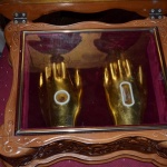 Бигорският манастир „Св. Йоан Кръстител" в Райчица получи драгоценен дар от България