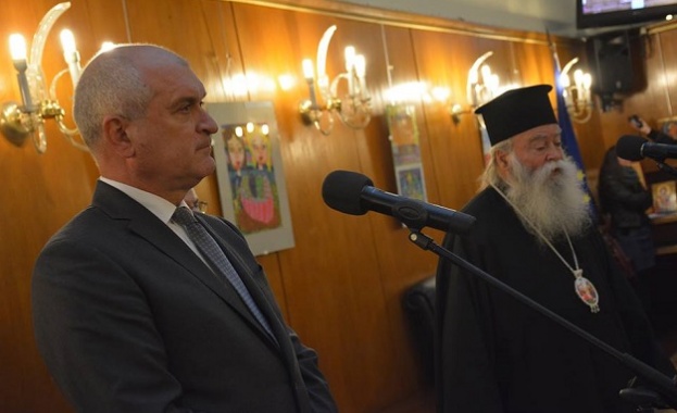 Българската православна църква и Българския парламент в подкрепа на онкоболните деца