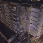 Обвинение в предумишлено убийство е повдигнато на обитател на жилищната сграда в руския град Ижевск