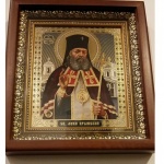 Чудотворната икона на Св. Лука Кримски, филм и книга за него в петък в троянския манастир