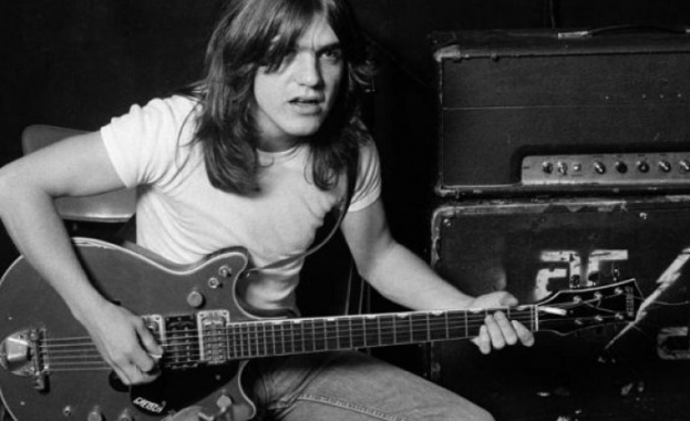 Почина легендата от AC/DC Малкълм Янг