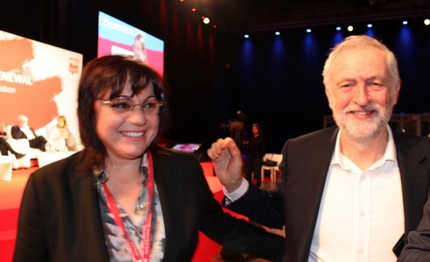 Корнелия Нинова: Важни са правата на българите във Великобритания  при преговори за излизането й от ЕС 