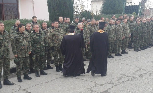 Асеновградските артилеристи отбелязват Деня на Света Великомъченица Варвара 