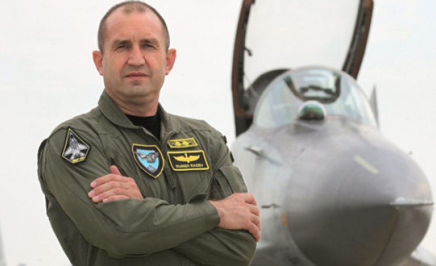 Президентът Радев полита с френската гордост "Рафал"