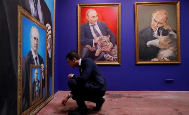 Изложба "Супер Путин" откриха в Москва