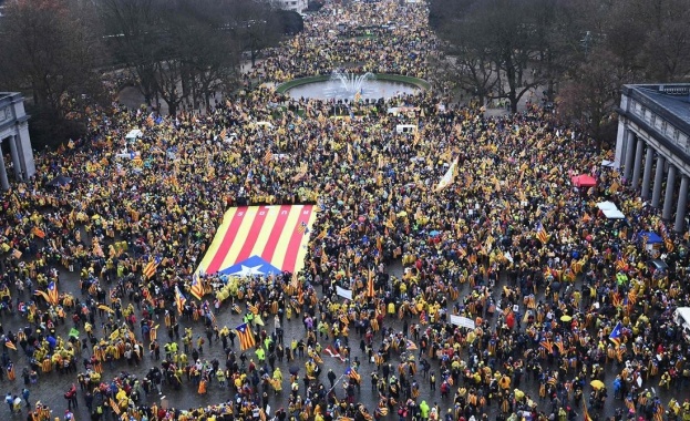 45 хиляди души излязоха в подкрепа на каталунската независимост в Брюксел
