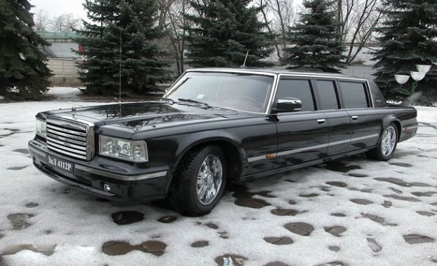Пускат на търг за 1 милион евро руска лимузина, предназначена за Путин