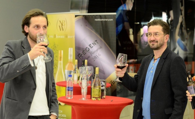 New Bloom Winery подкрепи премиерите на филма Дъвка за балончета с най-новите си вина 