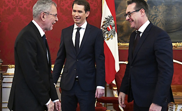Новите коалиционни партньори заявиха управлението си пред пред президента на Австрия