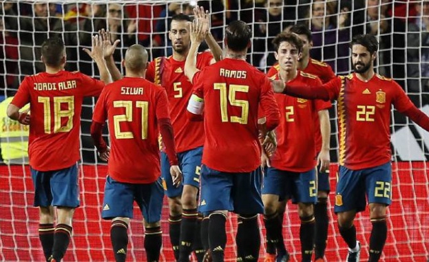 Страх в Испания, че могат да я изхвърлят от световното първенство по футбол