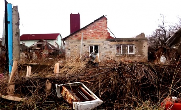 Донбас. Живот по време на война (ВИДЕО 18+)