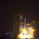 Китай изстреля 3 сателита, официално ще изучават земната повърхност