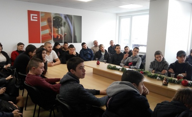 Техническият учебен център на ЧЕЗ Разпределение отвори врати за ученици