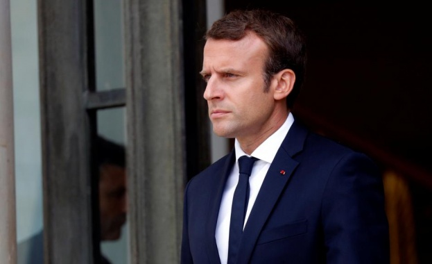 Френският президент Еманюел Макрон вече не проявява симптоми на COVID 19