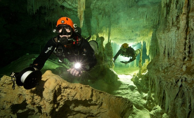 Откриха най-дългата подводна пещера в света