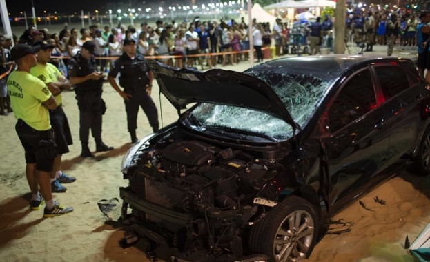 Кола уби бебе и рани 17 души в Рио де Жанейро