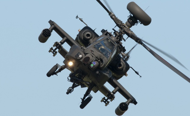 Американски боен хеликоптер се разби при тренировъчен полет