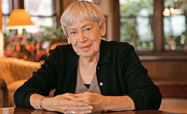 Почина Урсула Ле Гуин, авторката на Землемория