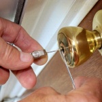 Пощенските кутии пълни с фалшиви листовки