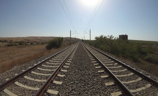 Турция възстановява железопътна връзка с Иран след 3-годишно прекъсване