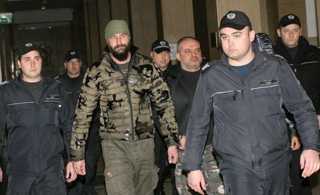 Решават да останат ли в ареста задържаните за отвличането на Адриан Златков