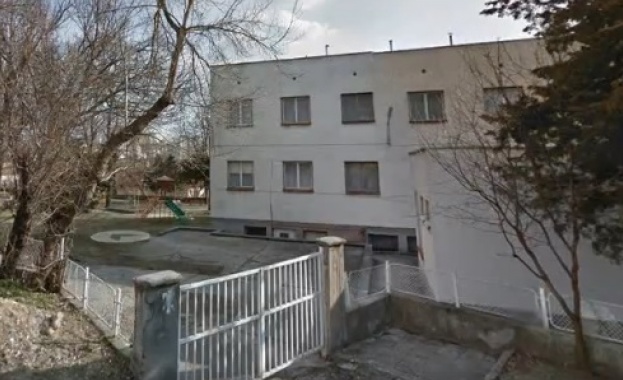 Уволняват възпитателката, крещяла в детска градина в Плевен