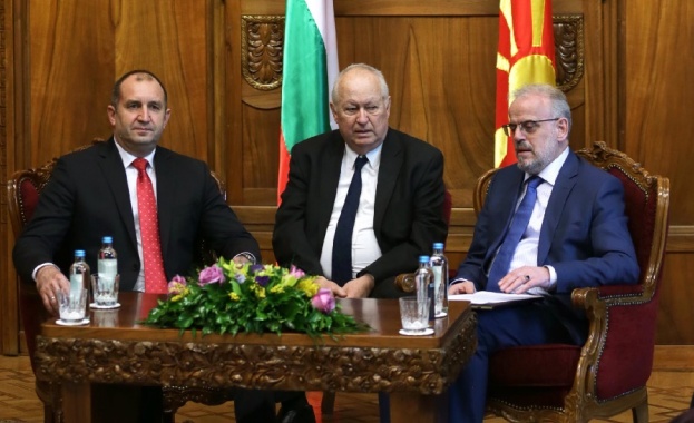 Президентът: Всички партии смятат, че България и Македония имат стратегическо партньорство 