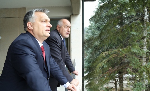 Борисов посрещна Орбан в резиденция "Бояна"
