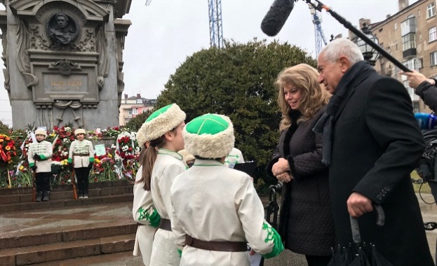 Илияна Йотова: Левски не е за политическа употреба