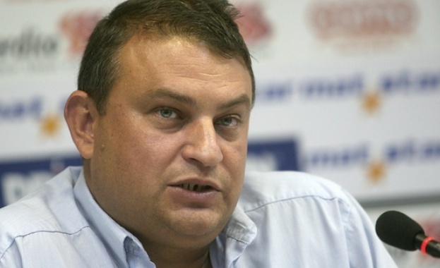 Иван Милов: Модернизацията в българската армия закъсня безвъзвратно