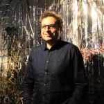 Теодор Ушев представя иновативна инсталация, използва гласовете на Путин, Тръмп, Борисов и Нинова