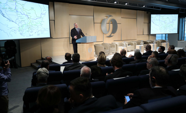 Борисов: Имаме два нови реактора, които стоят в кашони