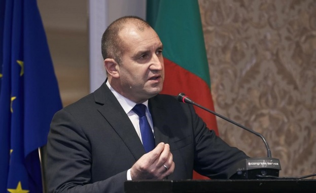 Румен Радев поиска газопровод „Български поток“