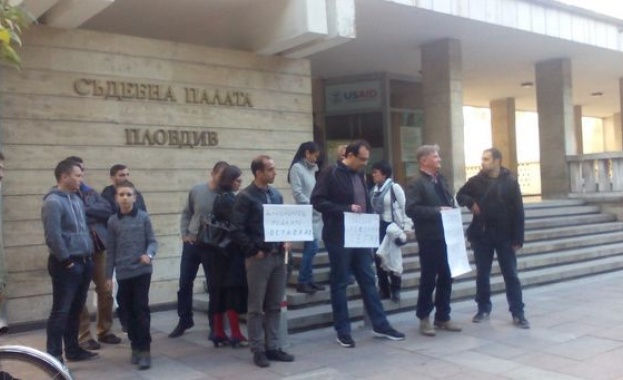 Втори протест в Пловдив в подкрепа на лекаря, убил Жоро Плъха