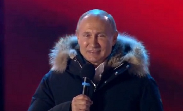 Владимир Путин остава начело на Русия