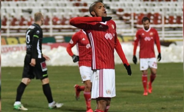 Наказаха голмайстора на българското първенство за 1 мач и го глобиха с 6 хиляди лева